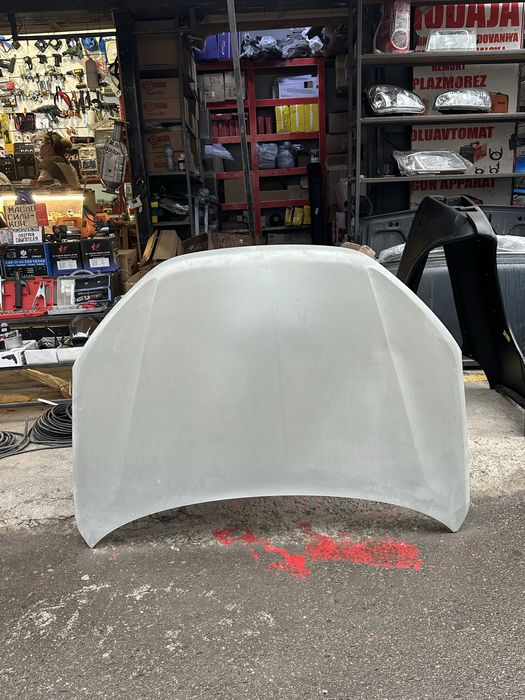 lada granta fl kapot sotiladi