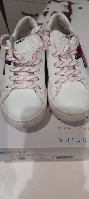 Маратонки Geox за момиче + подарък Маратонки Nike