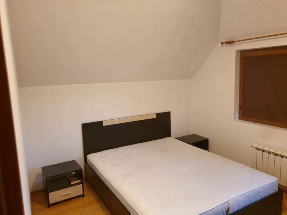 Дава се под наем Тристаен апартамент в София, Карпузица - 130 кв.м за 599 € - Снимка #2