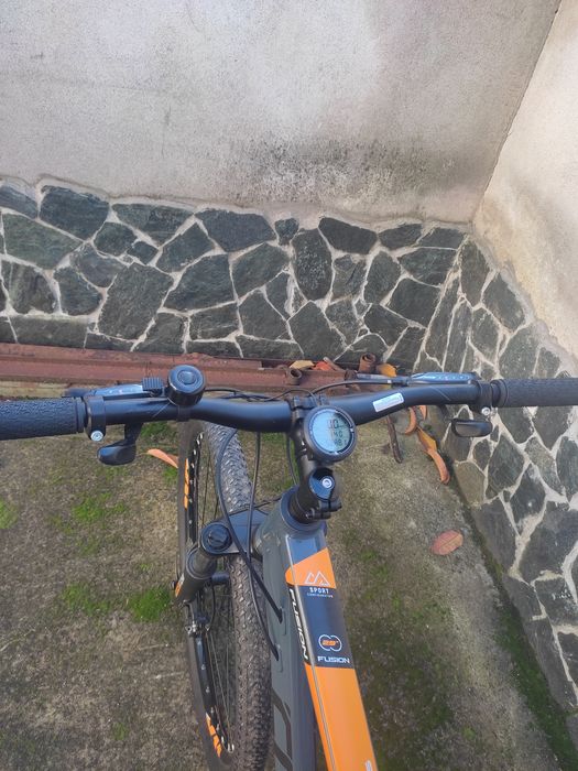 Планински велосипед 29 "