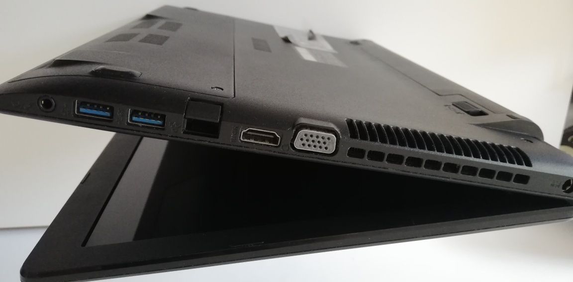 Laptop Asus X552LAV, 15,4", Intel i3, Ram 8GB,HDD 500GB, Trimit Gratis