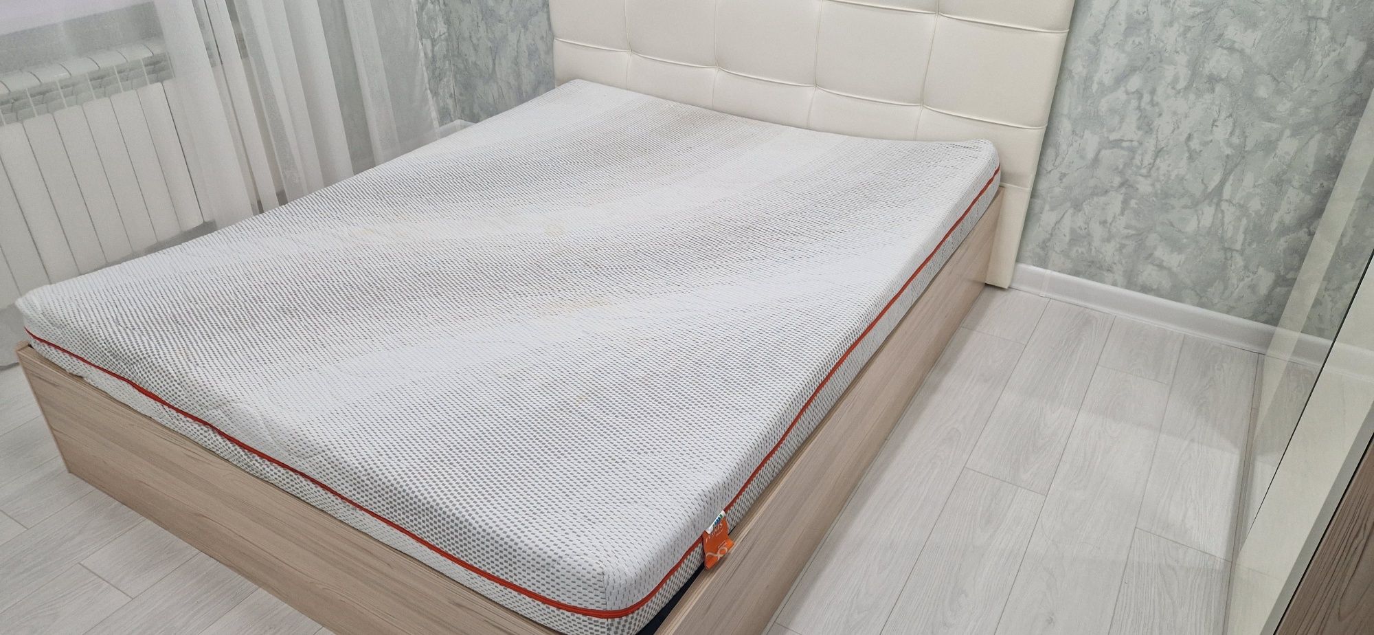 Продам матрац 160х200