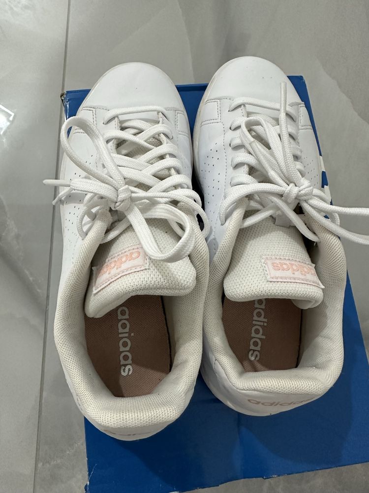 Оригинални Adidas маратонки