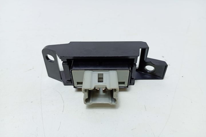 Buton incalzire scaun Nissan Qashqai a 2-a generatie J11