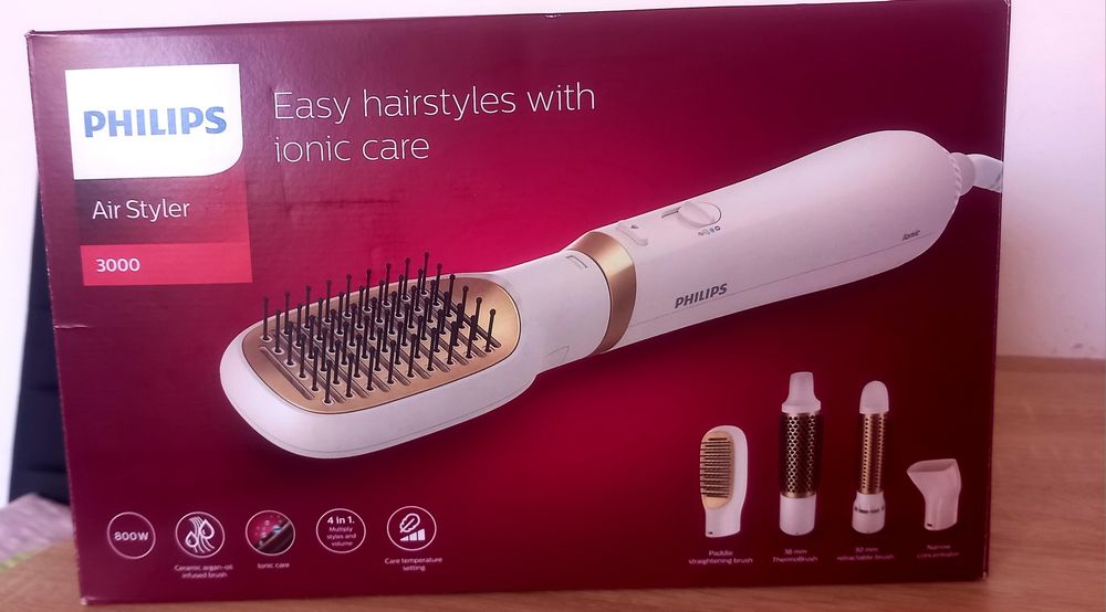 Perie cu aer cald Philips
