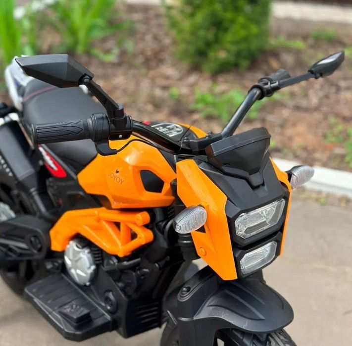 Elektron akkumulyator bilan ishlaydigan motosikl

Yoki toʻliqroq sh