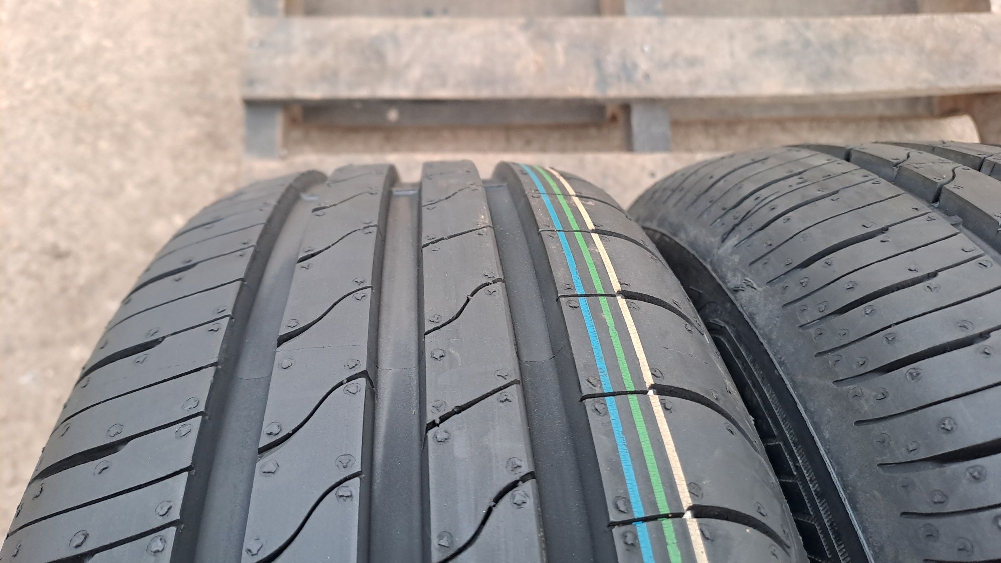 2бр. Нови 185/65/15 Goodyear Efficient Grip Performance 2