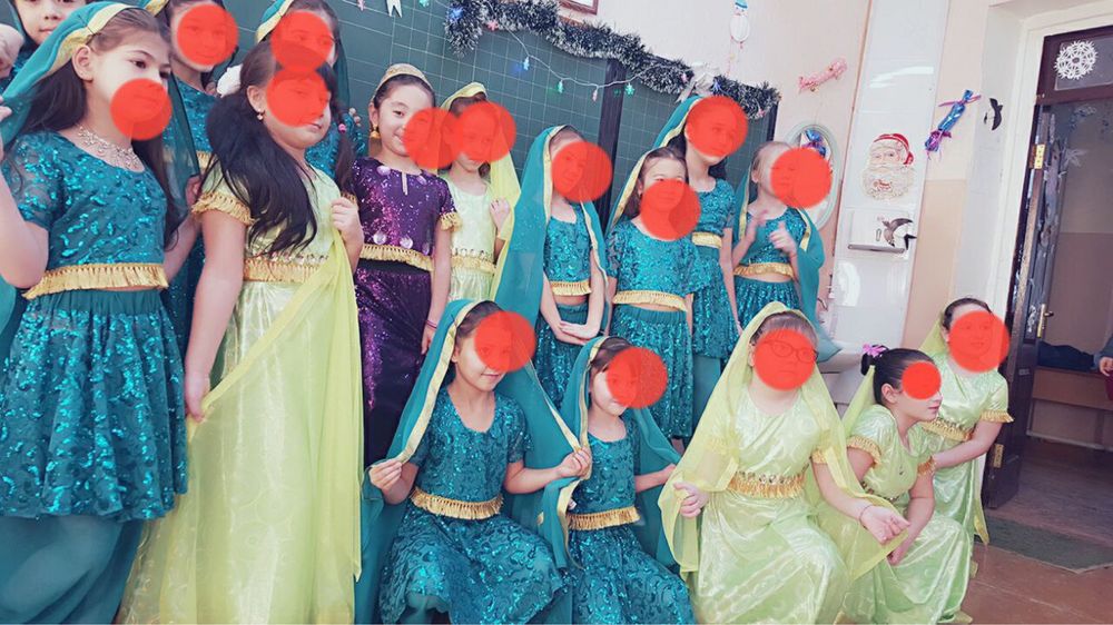 Ансамбль кийимла сотилади 3 ёшдан 30 ёшгачан