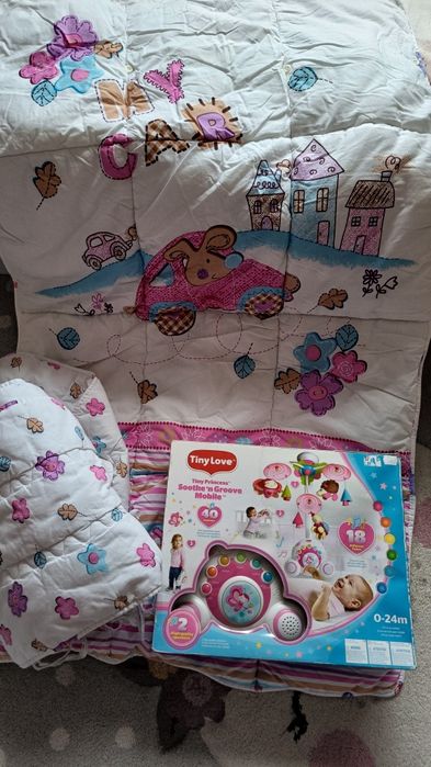 Музикална въртележка + обиколник за кошара + завивка