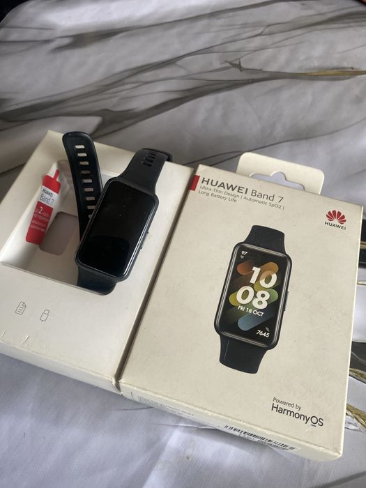 Часы huawei band 7