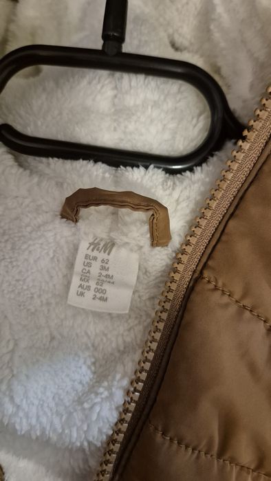 H&M  NR 62 combinezon iarnă