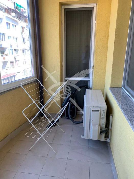 Продава се Тристаен апартамент в София, Център - 105 кв.м за 3191 €/кв.м - Снимка #6