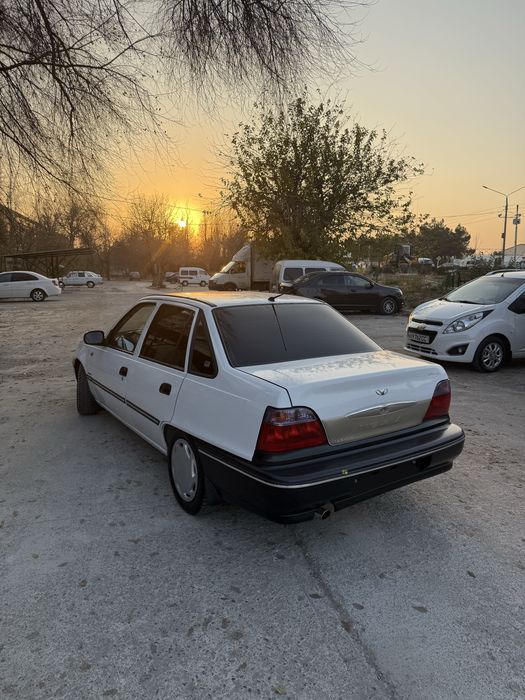 Nexia 1 Dons mator 2004yil metan gaz bor