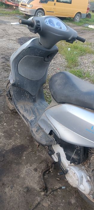 Vând Piaggio Fly 50