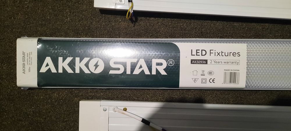 Светодиодные светильники 3 штуки