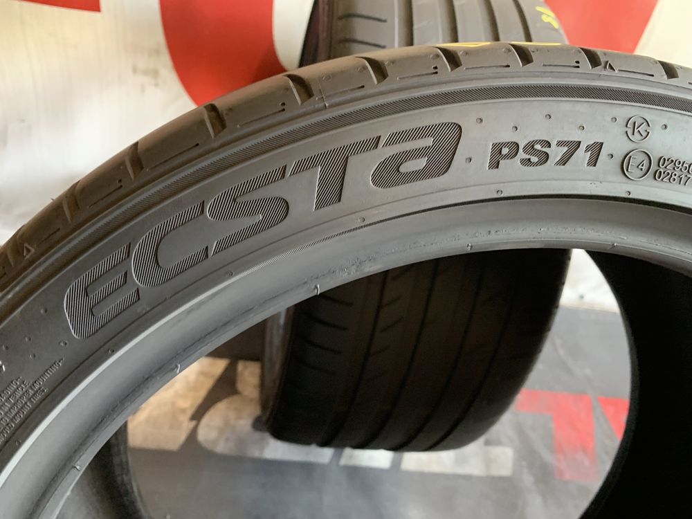 255 35 18, Летни гуми, Kumho EcstaPS71, 2 броя