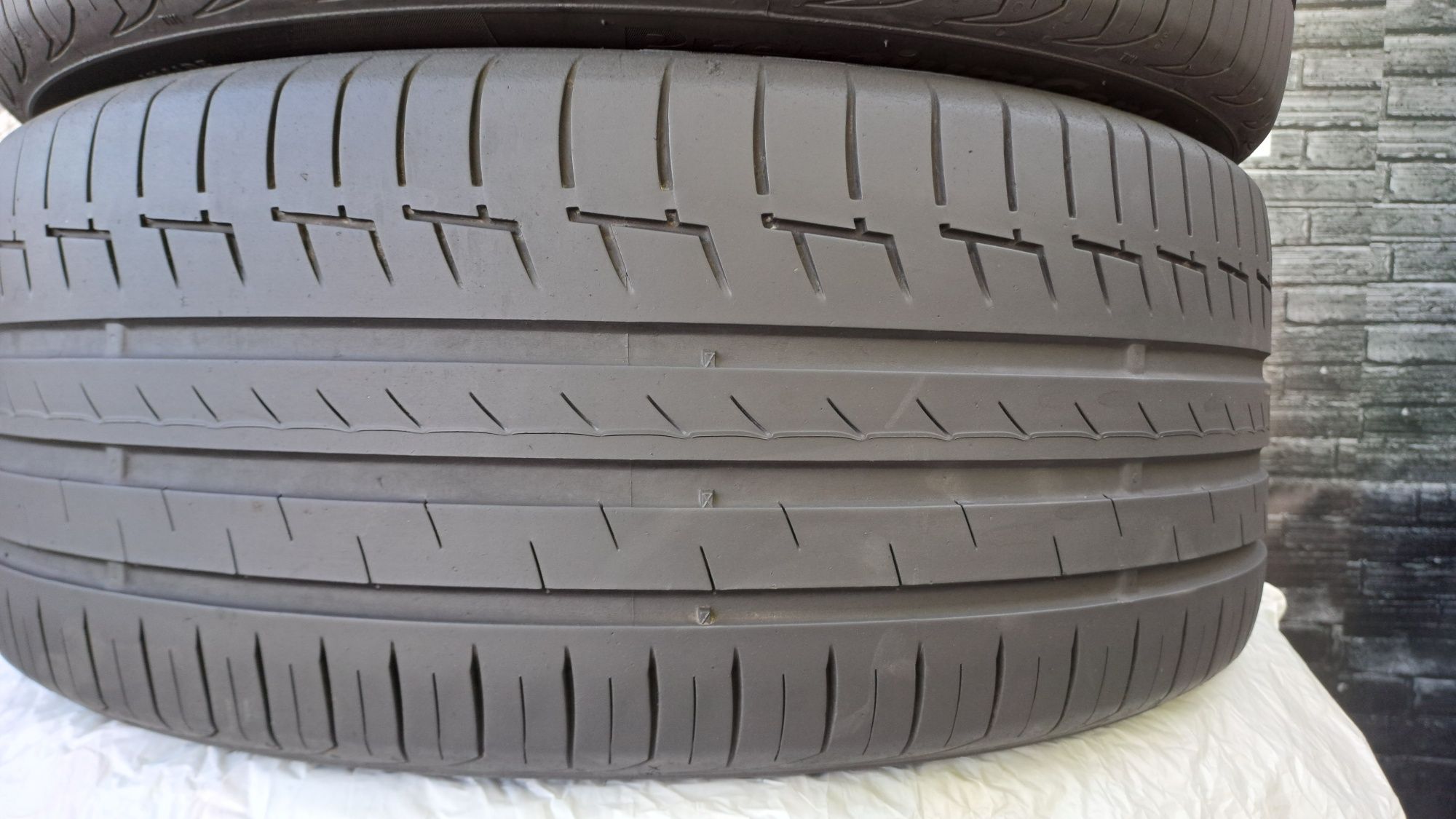2бр. 225/45/17 Continental Premium Contact 6