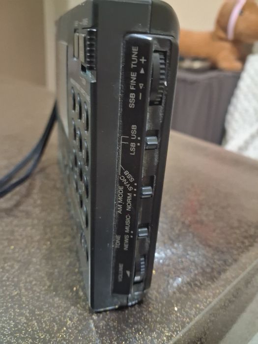 Ретро радио Sony ICF-SW7600G