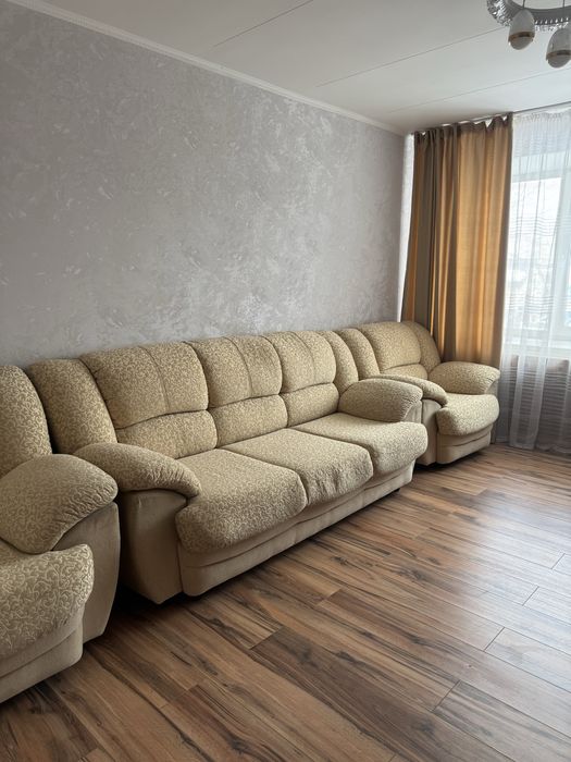 Диван-кровать + 2 кресла в хорошем состоянии