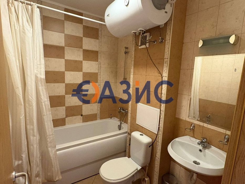 Продава се Тристаен апартамент в к.к. Слънчев бряг - 94 кв.м за 1118 €/кв.м - Снимка #11