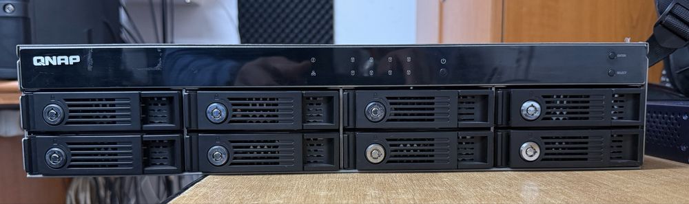 Qnap NAS TS-859U-RP+