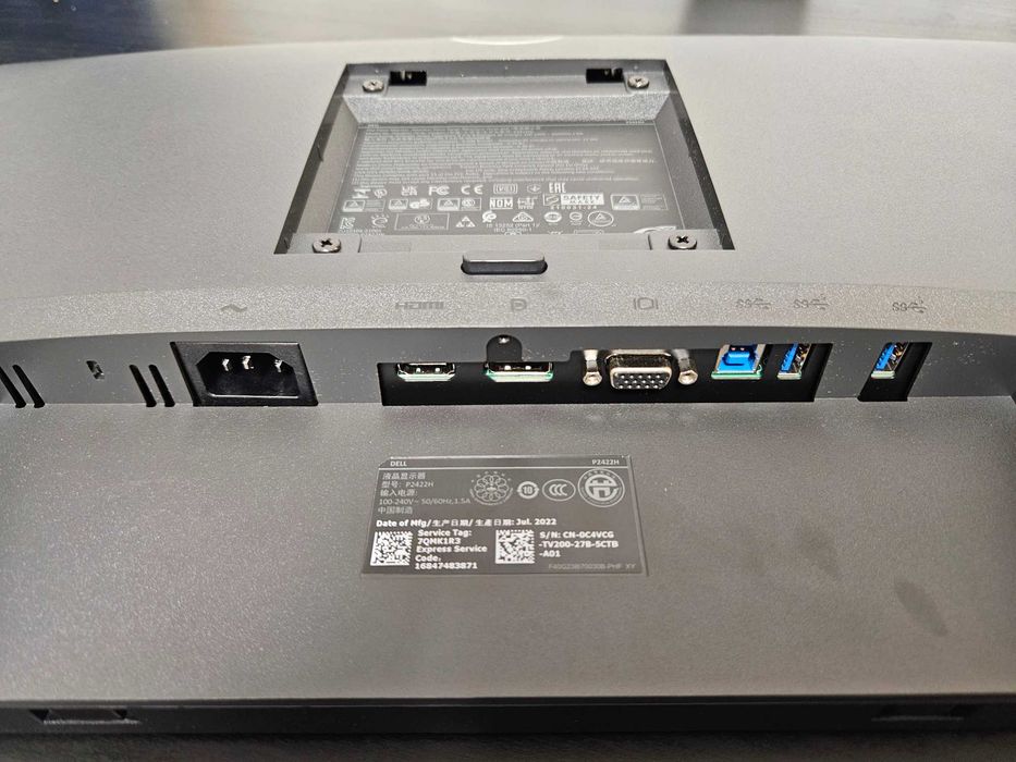 2 x Monitor Dell P2422H 23.8'' (IPS Full HD, 99% sRGB colour gamut)