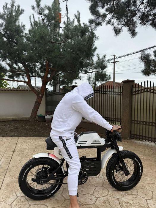 Fat Bike bicicletă electrică