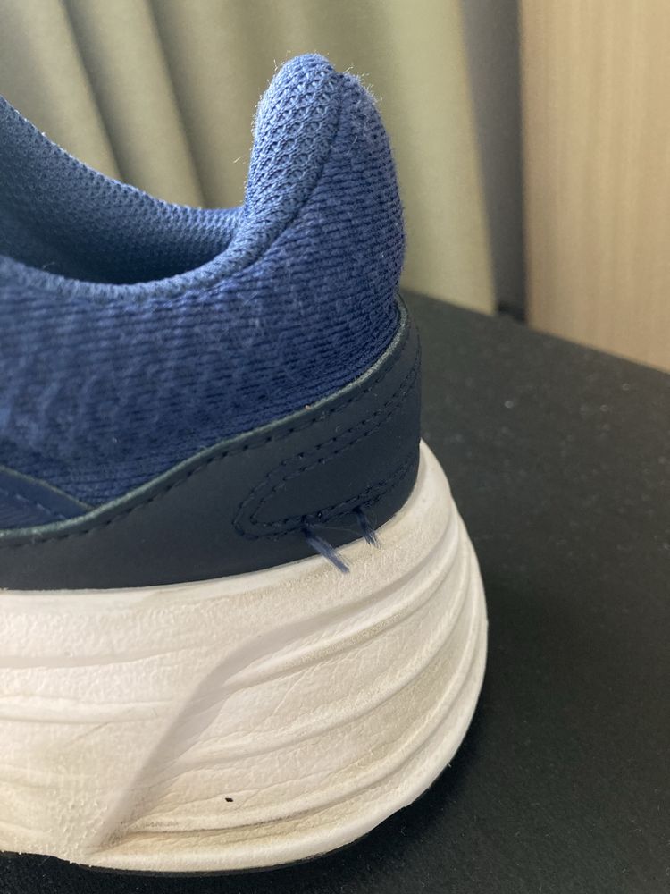 Papuci Adidas panza