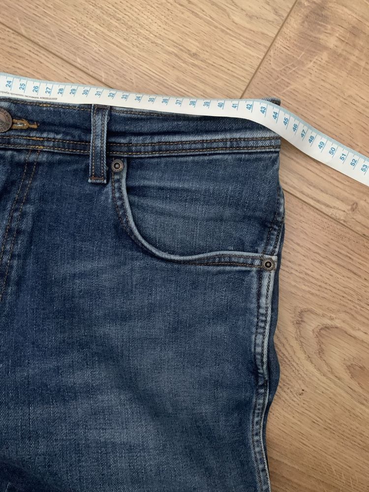Оригинални мъжки дънки Wrangler 34 размер