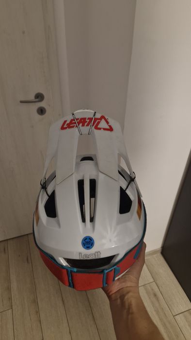 Casca Leatt enduro 3.0 + ochelari leatt velocity 6.5 etc