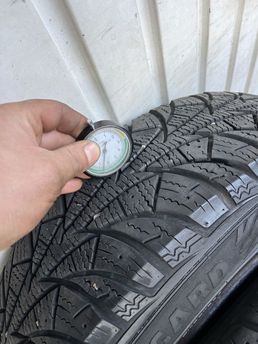 Jante otel 4x100mm, anvelope iarna 185/65 R15 Dacia Logan Renault Opel