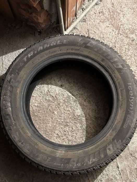 Зимняя резина Triangle шипы R16