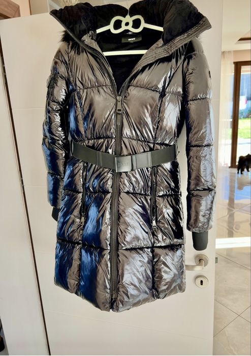 Страхотно топло яке DKNY