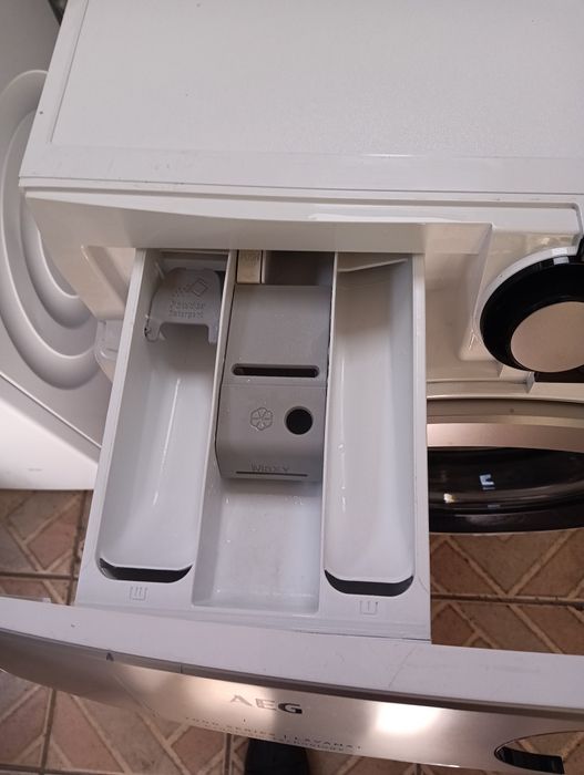 Пералня Аег Aeg Series 7000 А+++ 8кг. 2 години гаранция!