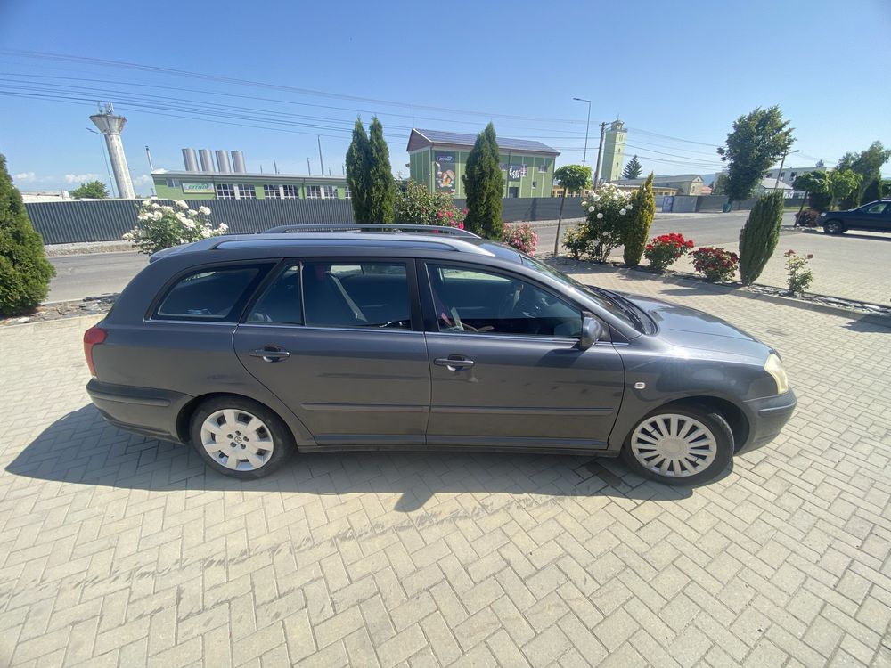 Vand Toyota Avensis