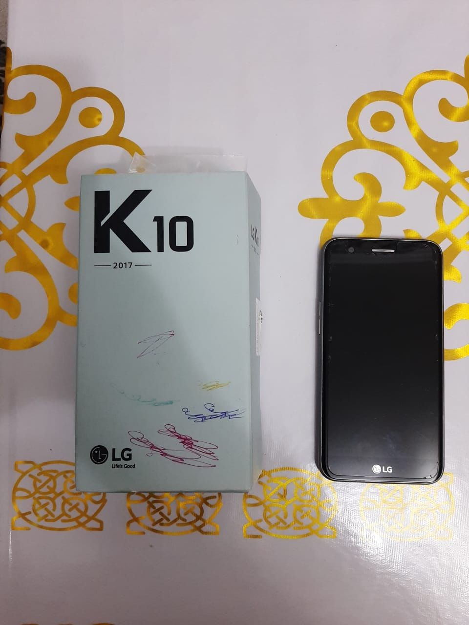 Продам LG K10 в хорошем состояний