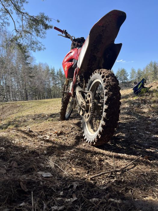 Продавам Honda cr 85 r 2005