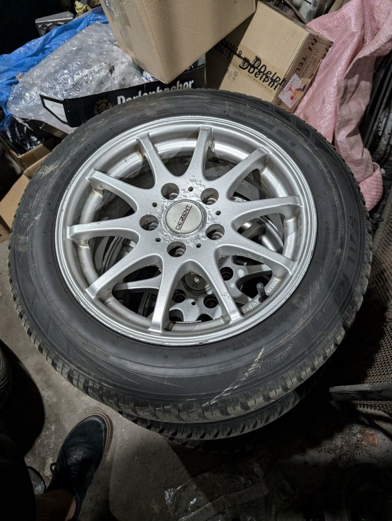 зимни гуми с джанти 15 цола, 5x114.3 ,suzuki swift sport