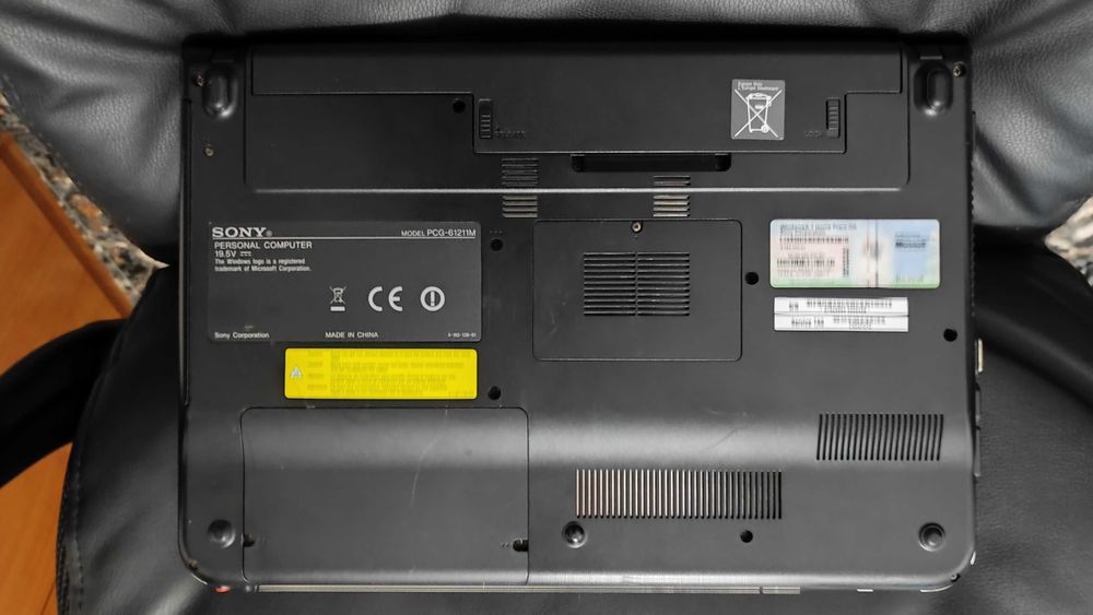 Laptop Sony Vaio i3