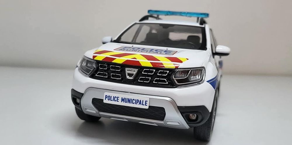 Machetă Dacia Duster 1/18 Solido