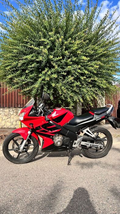 Honda cbr125r 2004