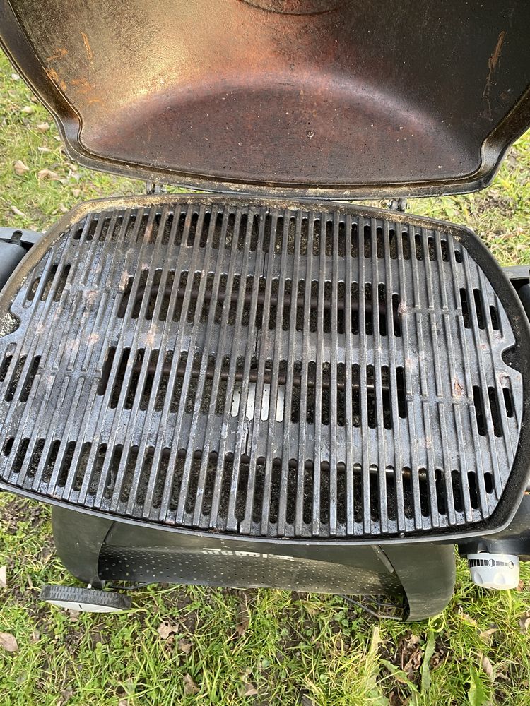 Weber 6 kw газово  барбекю.