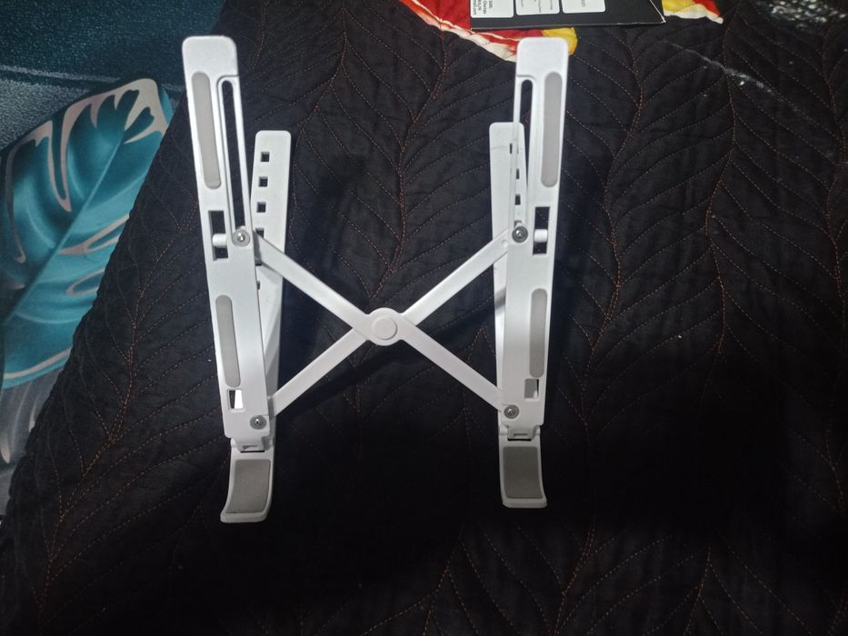 Подставка для ноутбука