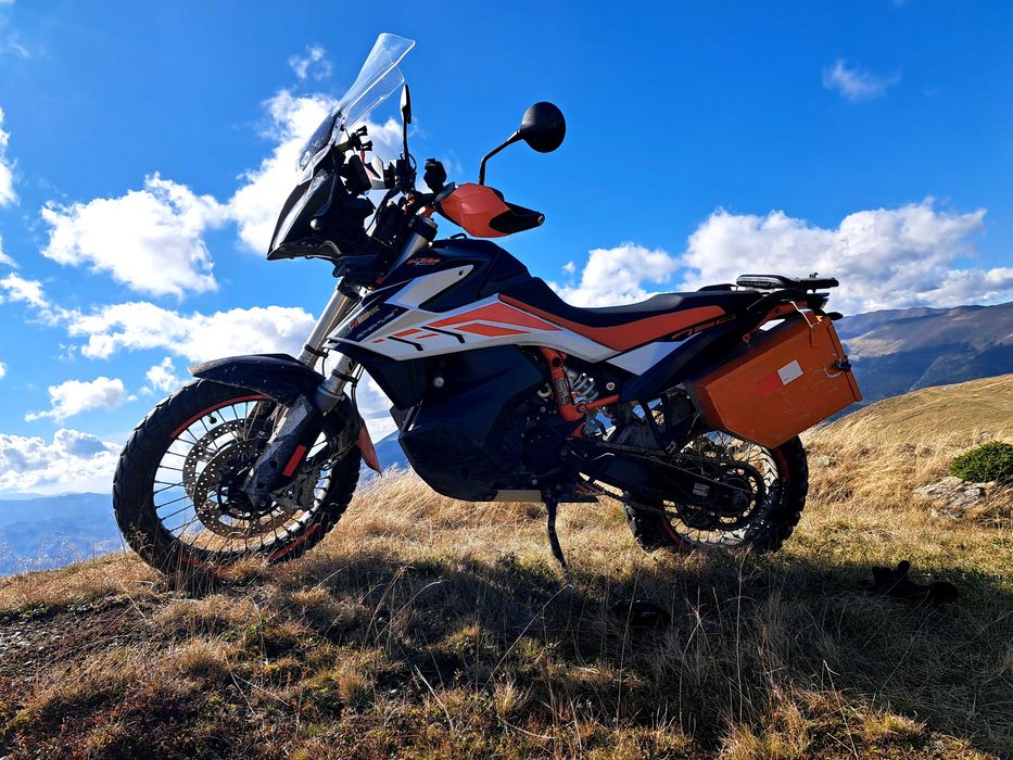 Vând KTM 790 Adventure R