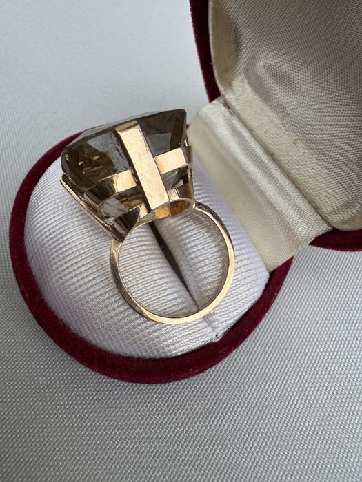 Inel aur 14 k si cuart fumuriu