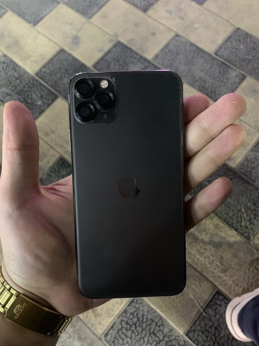 Iphone 11PRO MAX sotiladi