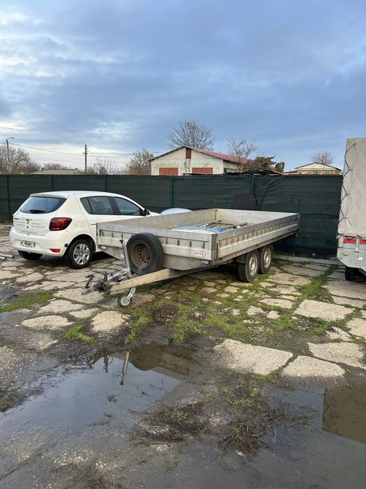 Remorcuta auto DONA 32