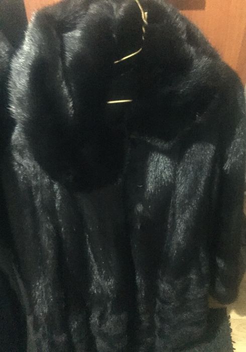 Продам норковую шубу