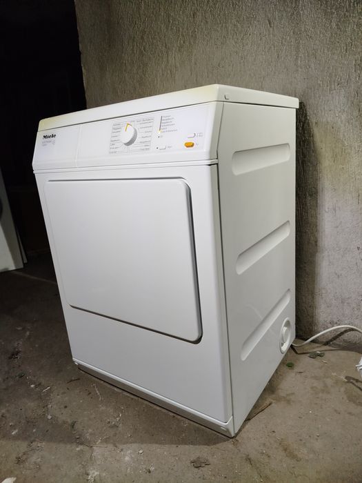 Въздуховодна сушилня Miele