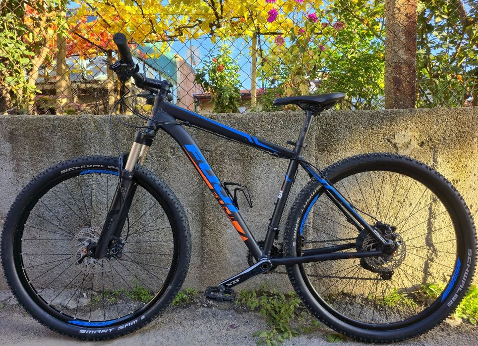 29 цола 2x11 XT Въздушна вилка Rockshox,  куха ос Перфектен Fuji Neva